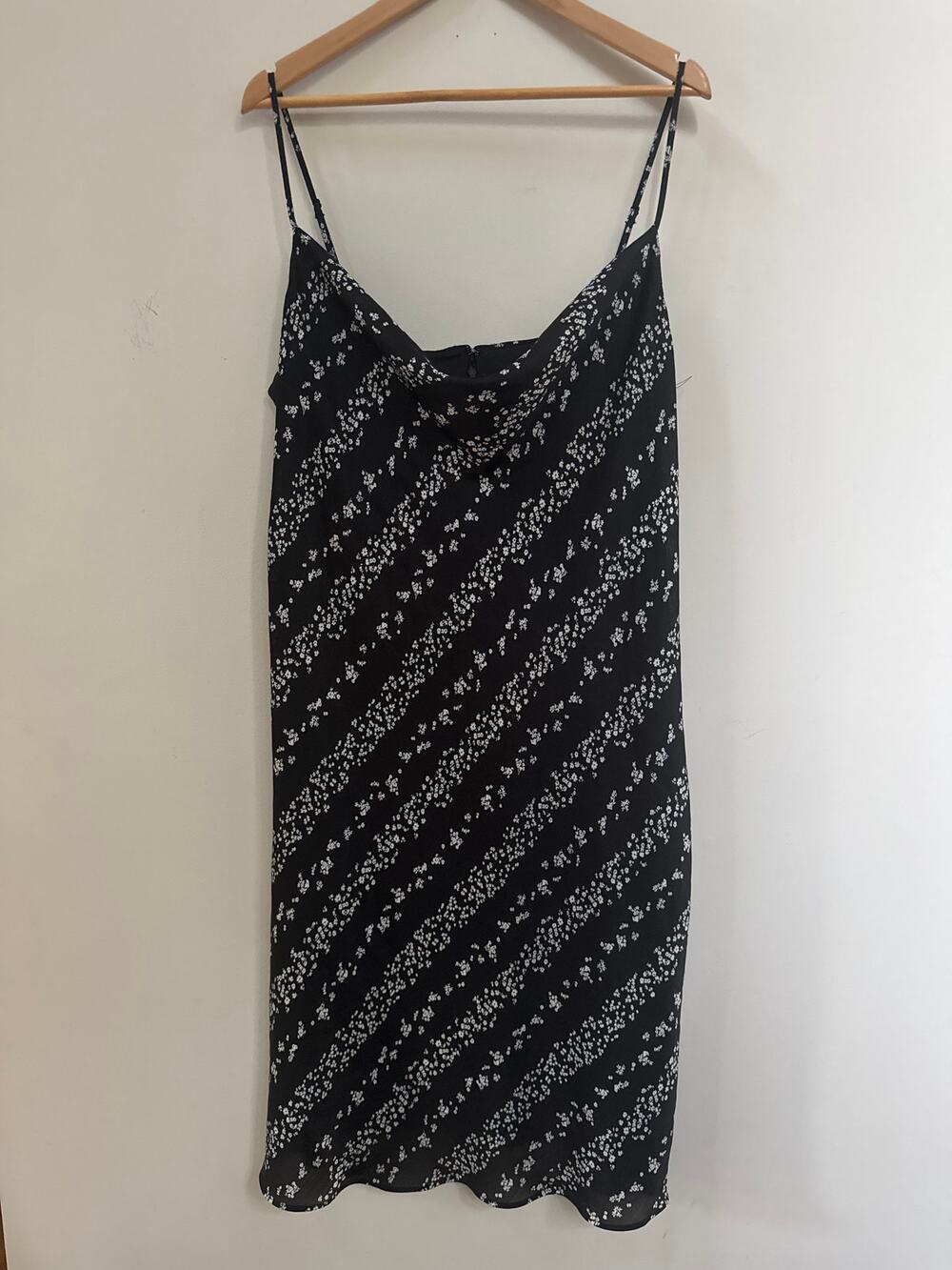 BCBG Paris Slip Dress XL Ditsy Floral Stripe Print Cowl Neck Spaghetti Strap Y2K